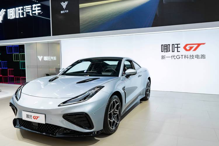 广州黄埔区驰凌威企业管理咨询哪吒汽车在智能汽车领域的表现，领途汽车在新能源汽车市场中的影响力