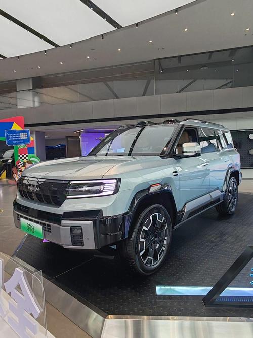 广州黄埔区驰凌威企业管理咨询比亚迪方程豹硬派越野的爆款，英菲尼迪35周年与你共成长